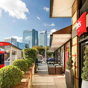 https://ibis-london-docklands-canary-wharf.cambridgehotelsuk.com